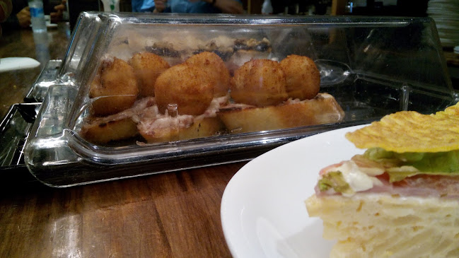 Opinii despre Bar Chamonix în Bilbao - Gastronomía y hostelería