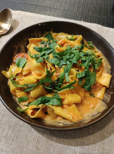 Paffuto (Aragón) - Gastronomía y hostelería