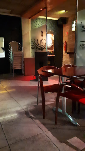 Opinii despre Triángulo Bar în Aljucer - Gastronomía y hostelería