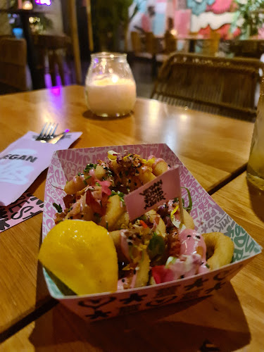 Vegan Junk Food Bar - Gastronomía y hostelería