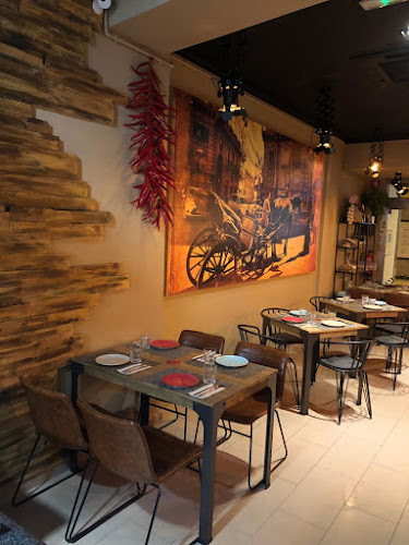 Carrer Reis Catòlics, 84, 46600 Alzira, Valencia