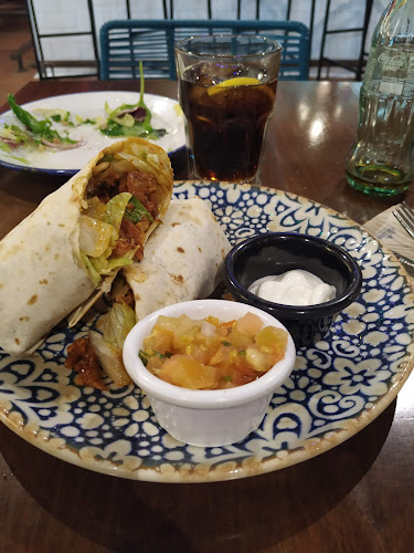 Calle Adolfo Bioy Casares, 2 Centro Comercial La Gavia, 2ª planta, 28051 Madrid