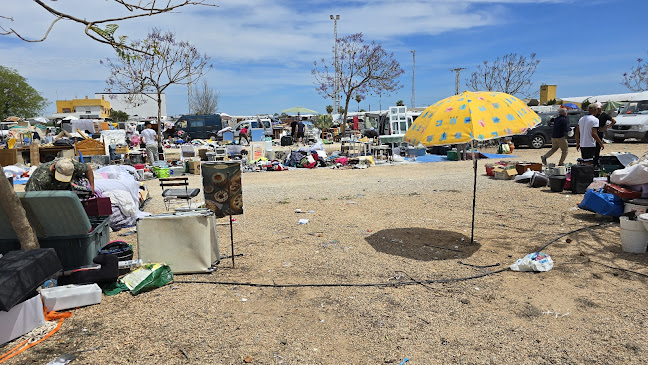 Comentarii opinii despre AutoCine. Mercadillo (los Domingos) de San Javier.