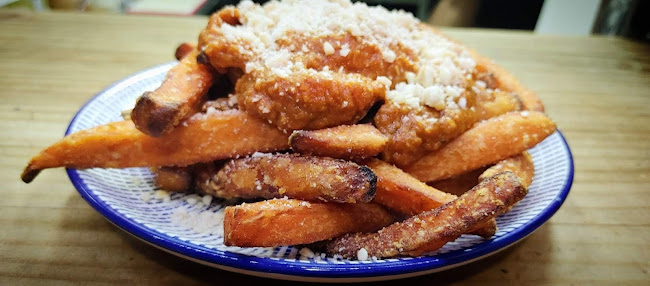 Comments and reviews of Restaurantes Alicante Vinos y Risas "La Gastrobodega"