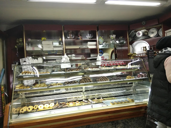 Horno de Pan y Pastelería Medina - Gastronomía y hostelería