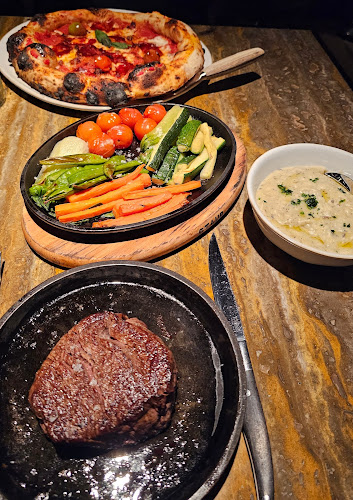 Urbanizacion Villa Parra Palomeras, 61, 29602 Marbella, Málaga