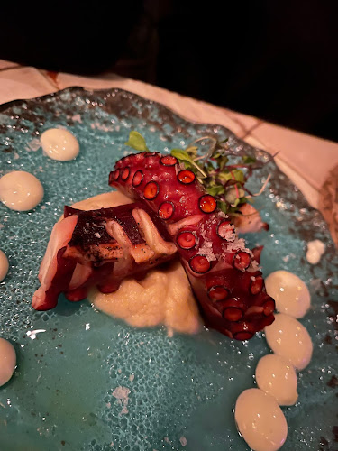 HUMO EL ORIGEN - Restaurante & Cocktail Phone number