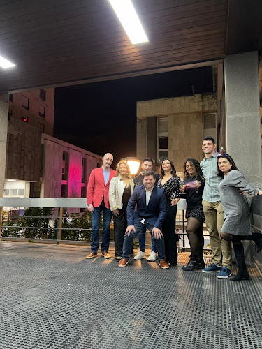 Comments and reviews of Bar Laukar