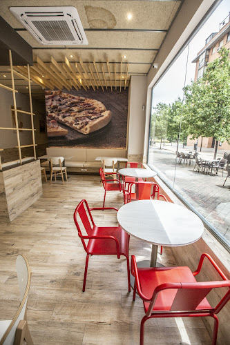 Opinii despre Telepizza Ciudad de los Ángeles - Comida a Domicilio în Madrid - Gastronomía y hostelería