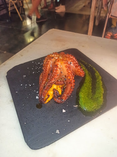 Lynch - Food and Cocktails Phone number