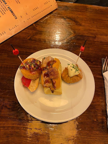 Comments and reviews of La Esquinita de Blai