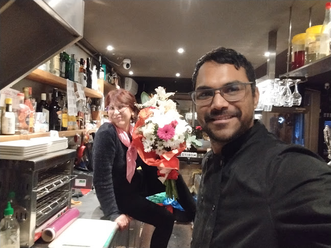 Moments Phone number