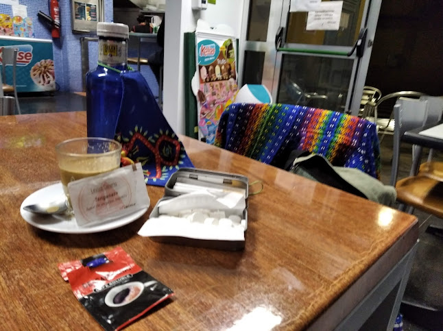 Comentarii opinii despre Bar Ca'Pino. Asociación de vecinos Valerón