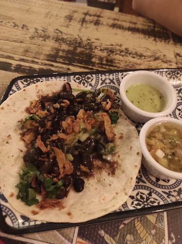 Comments and reviews of Barallocas