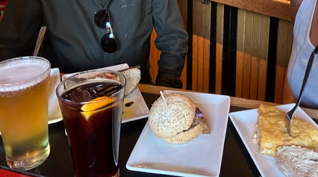 Zaharra - Plaza nueva Phone number