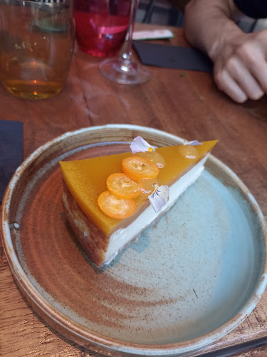 Desoriente Phone number