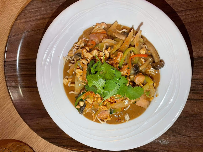 Vị Việt 1 Calle Pelayo - Gastronomía y hostelería