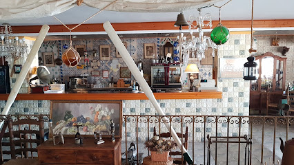 Restaurante EL TIMÓN comida mediterranea arroceria terraza frente al mar