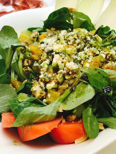 Opinii despre Taberna La Sal în Sevilla - Gastronomía y hostelería