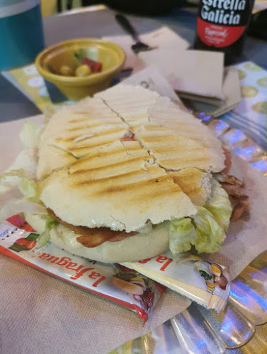 Pizzería La Colmena - Gastronomía y hostelería