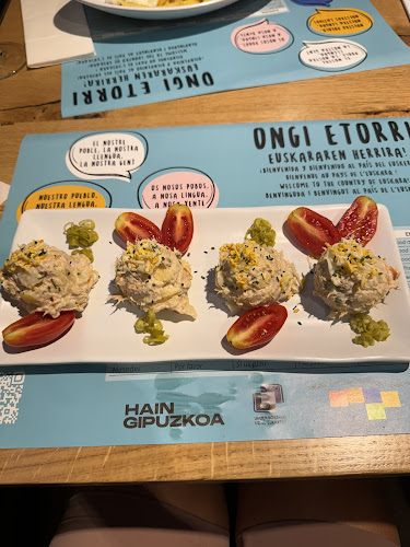 Comentarii opinii despre Mirotza Taberna