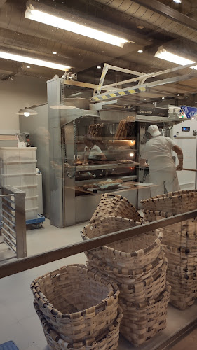 Calle Pintor Diaz de Olano margolaria Kalea, 11, 01008 Gasteiz, Araba