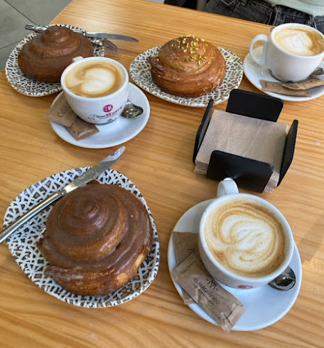 Pastisseria Dama Blanca - Gastronomía y hostelería