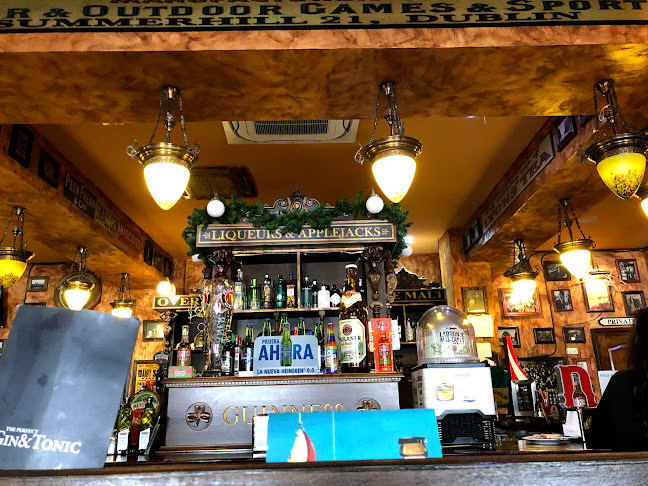 Comments and reviews of Black & Gold