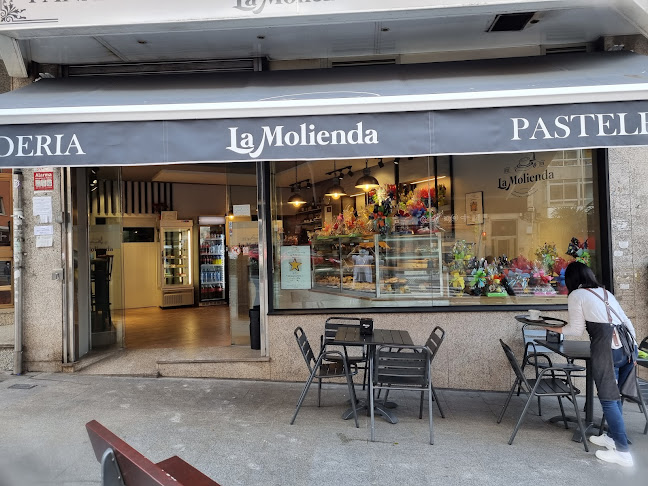 Panadería y Pastelería La Molienda