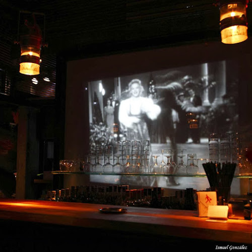 Intruso Bar - Gastronomía y hostelería