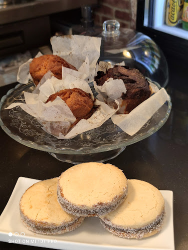 Comentarii opinii despre 9 Can Colapi