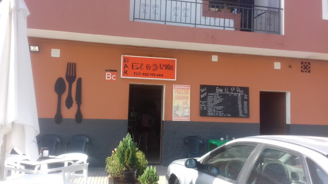 El Quinto Pino Phone number