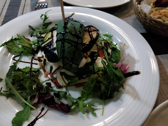 Piccolo Bar Restaurant - Gastronomía y hostelería