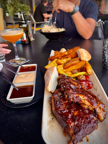 Tipsy Bee Phone number