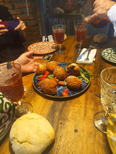 Mesón Dos Pozos y Jimena Phone number