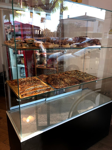 Forn Ca'n Rizal. Pa i pastisseria artesanal