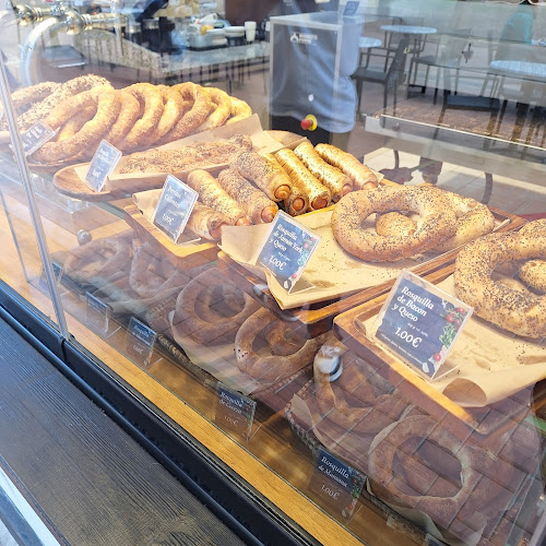 Plaça Vilanova d'Alcolea, 8, 12005 Castelló de la Plana, Castelló