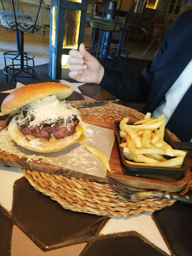 HUMO EL ORIGEN - Restaurante & Cocktail Phone number