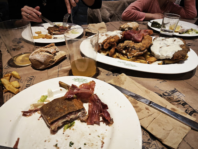 Av. de José Manuel Palacio Álvarez, 42, Gijon-Oeste, 33212 Gijón, Asturias