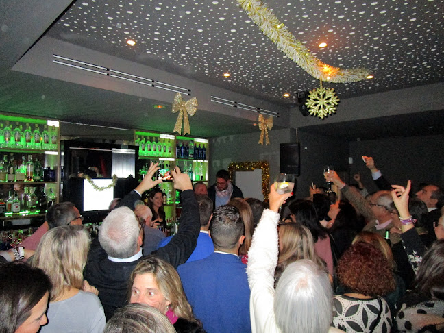 Carambolo Lounge bar Open Times