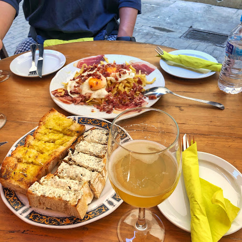 C. Moras, 4, Centro, 18009 Granada