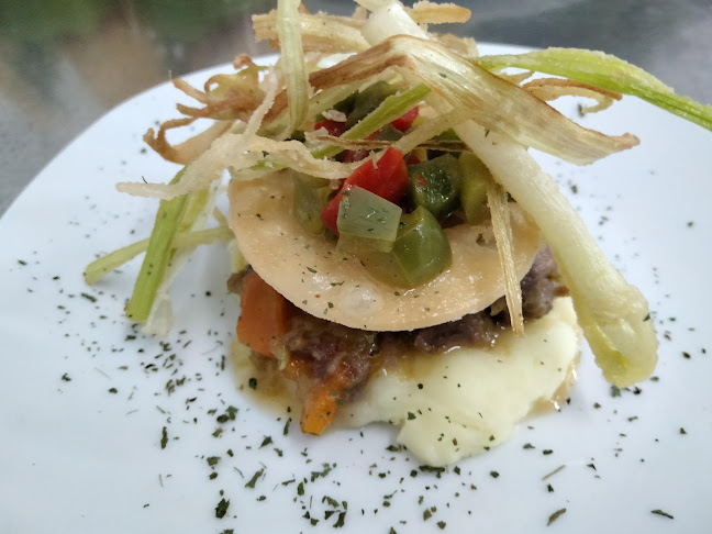 Comments and reviews of Restaurante Sol y Luna