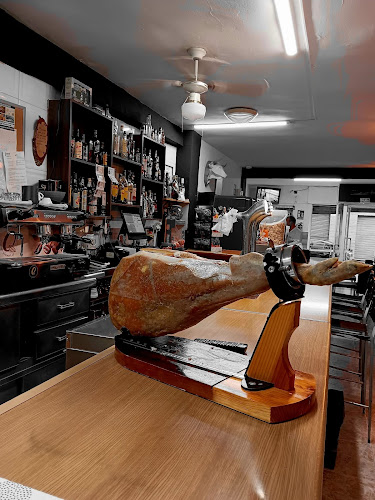 Opinii despre El Maizal Cafetería - Cervecería în Alicante - Gastronomía y hostelería