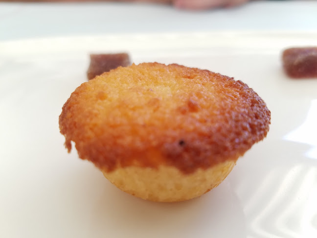 Comments and reviews of Urrechu Velázquez