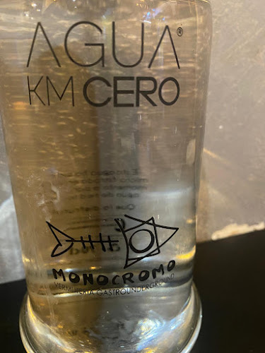 Monocromo vermuteria gastrounderground - Gastronomía y hostelería