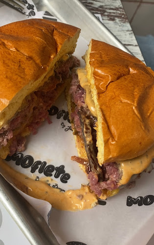 Moflete by Joe Burger - Gastronomía y hostelería