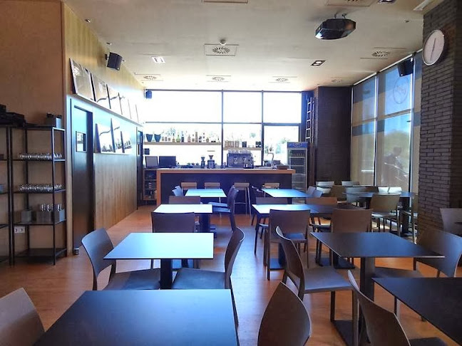 Carrer Sant Martí de I'Erm, 1, 08960 Sant Just Desvern, Barcelona