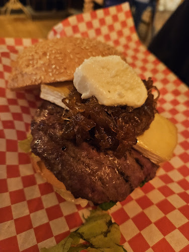 Comments and reviews of Hamburguesería La informal