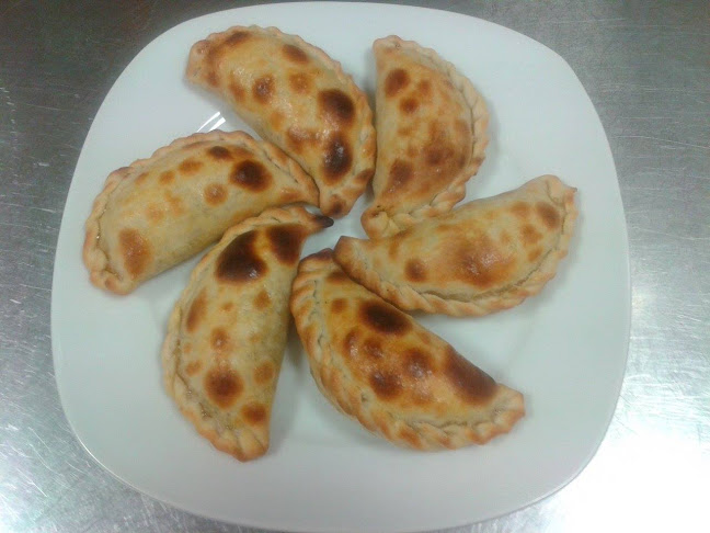 frente al bar Trevelez, Pl. Mayoral, 1, local 6, 18600 Motril, Granada