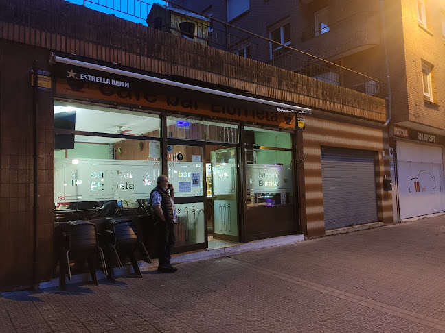 Agirre Lehendakariaren Etorb., 186, B, Deusto, 48014 Bilbo, Bizkaia